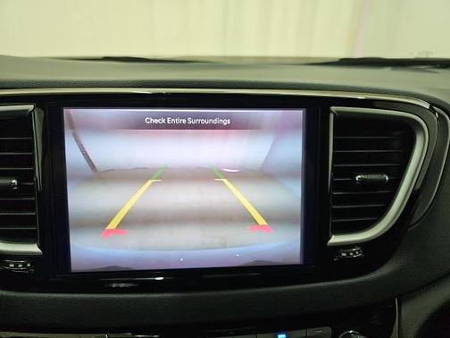 2025 Chrysler Pacifica L