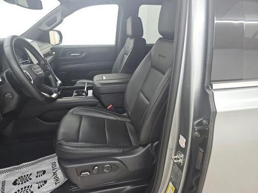Sterling Metallic 2025 GMC Yukon XL Denali