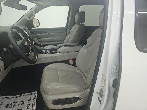 Bright White Clearcoat 2024 Jeep Wagoneer L Series II 4x4