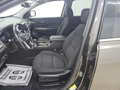 Smokey Quartz Metallic 2019 GMC Acadia SLE-2