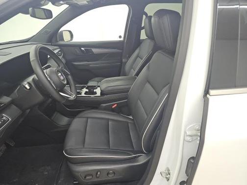 2025 Buick Enclave Preferred FWD