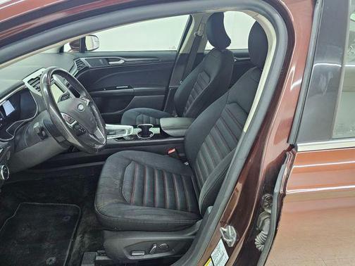 Ruby Red Metallic 2016 Ford Fusion SE