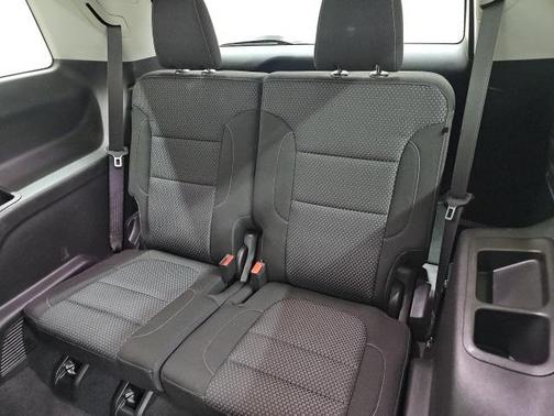 2022 GMC Acadia AWD SLE