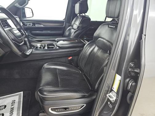2023 Jeep Grand Wagoneer L Series II 4x4