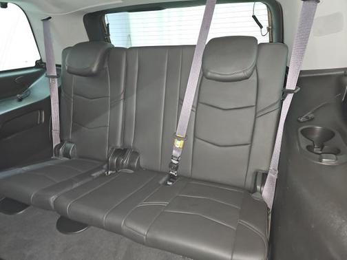 2015 Cadillac Escalade Luxury