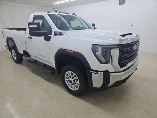 2026 GMC Sierra 2500 Base
