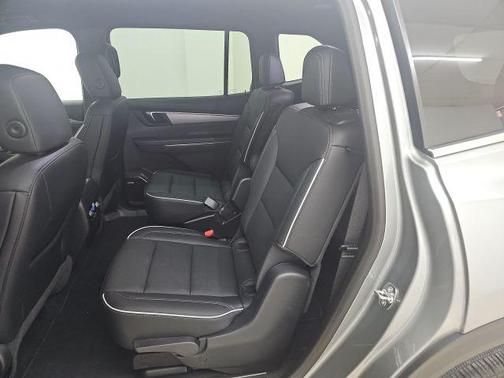 2025 Buick Enclave Preferred FWD