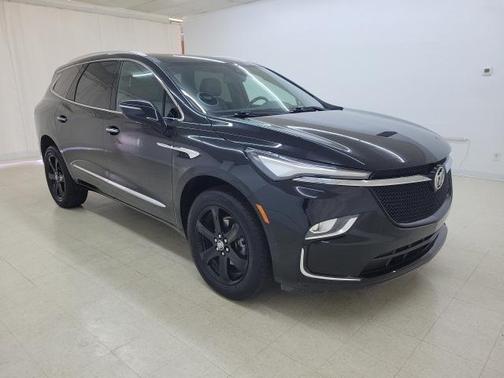 2023 Buick Enclave Essence FWD