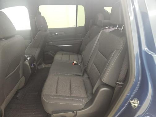 2024 Chevrolet Traverse LS
