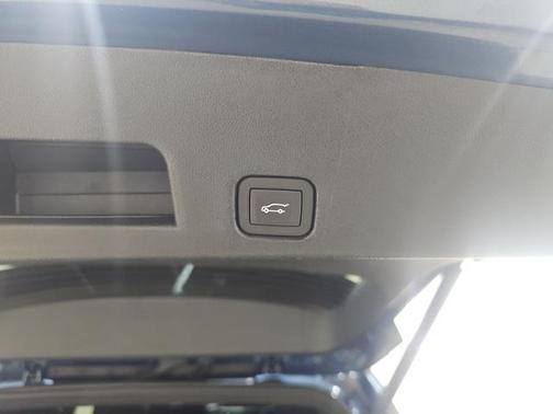 2024 Chevrolet Traverse LS