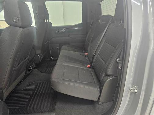 Slate Gray Metallic 2024 Chevrolet Silverado 1500 LT