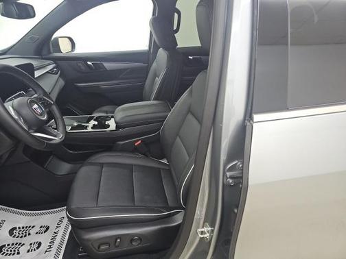 2025 Buick Enclave Preferred FWD