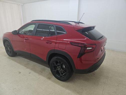 Apex Red 2026 Chevrolet Trax LT