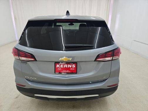 Sterling Gray Metallic 2024 Chevrolet Equinox 1LT
