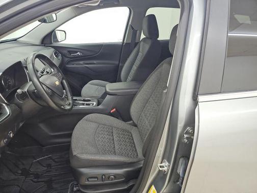 Sterling Gray Metallic 2024 Chevrolet Equinox 1LT