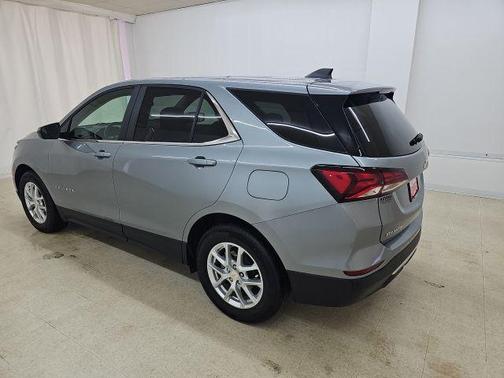 Sterling Gray Metallic 2024 Chevrolet Equinox 1LT