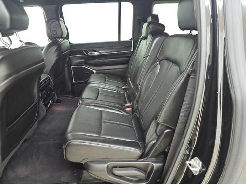 2023 Jeep Wagoneer L Series II 4x4