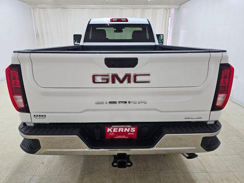 Summit White 2026 GMC Sierra 2500 SLE