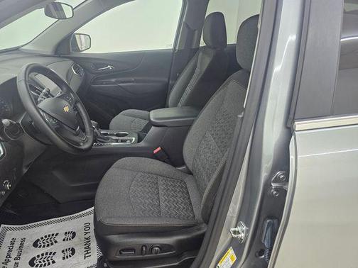 Sterling Gray Metallic 2024 Chevrolet Equinox 1LT