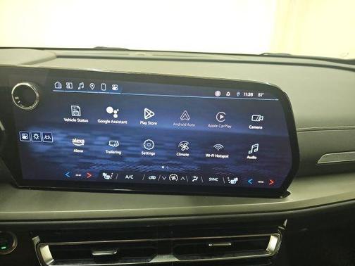 Sterling Gray Metallic 2025 Chevrolet Traverse LT