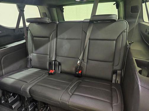 Summit White 2025 GMC Yukon XL Denali