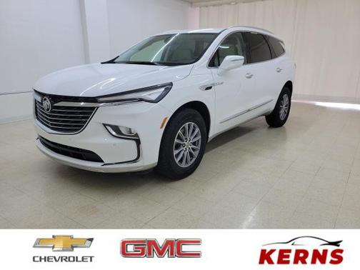 2023 Buick Enclave Essence FWD