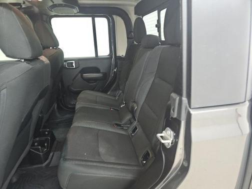 2020 Jeep Gladiator Sport S