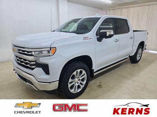 Polar White Tricoat 2026 Chevrolet Silverado 1500 LTZ