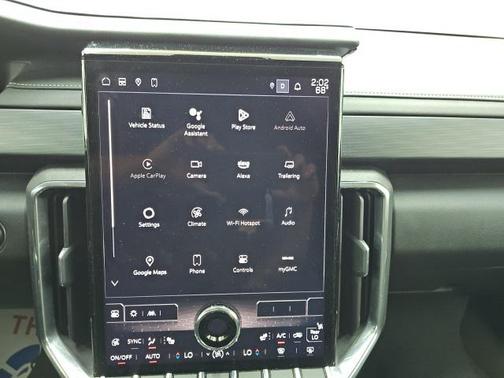 2025 GMC Acadia FWD Elevation