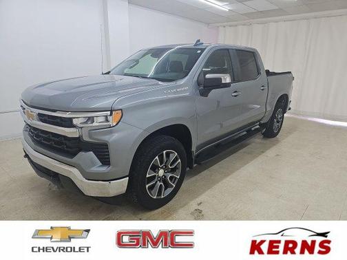 Sterling Gray Metallic 2023 Chevrolet Silverado 1500 LT