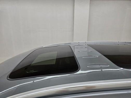 Moonstone Gray Metallic 2023 Buick Enclave Essence AWD