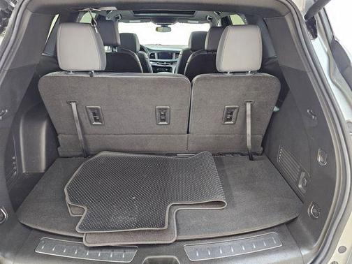 Moonstone Gray Metallic 2023 Buick Enclave Essence AWD