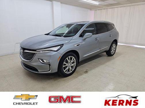 Moonstone Gray Metallic 2023 Buick Enclave Essence AWD