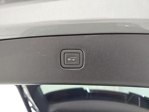 Sterling Gray Metallic 2023 Chevrolet Blazer 2LT