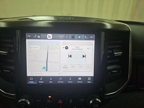 2022 RAM 3500 Laramie Crew Cab 4x4 8' Box