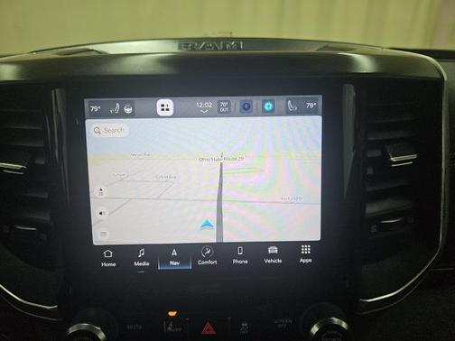 2022 RAM 3500 Laramie Crew Cab 4x4 8' Box