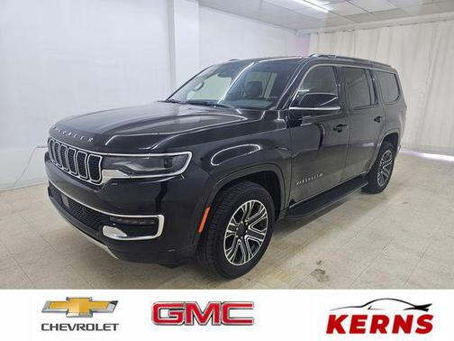 Diamond Black Crystal Pearlcoat 2024 Jeep Wagoneer Series II 4x4