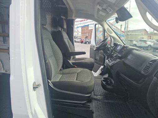 2023 RAM ProMaster 2500 Base