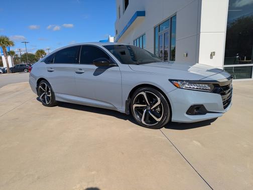 2022 Honda Accord 