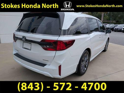 Platinum White Pearl 2025 Honda Odyssey Touring