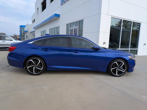 2019 Honda Accord 