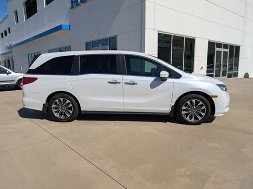 2022 Honda Odyssey 