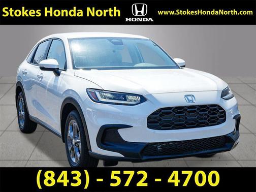 Platinum White Pearl 2026 Honda HR-V LX