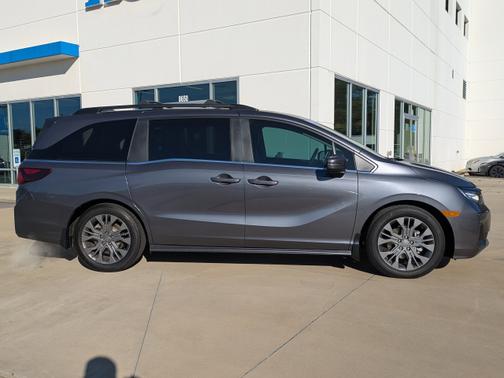 2025 Honda Odyssey 
