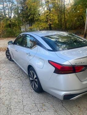 2020 Nissan Altima 2.5 SV