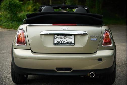 2009 MINI Cooper Base