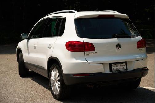 2016 Volkswagen Tiguan SE