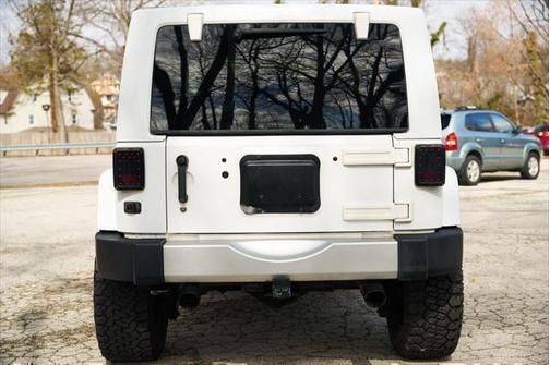 2012 Jeep Wrangler Sahara