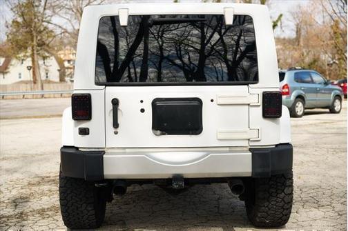2012 Jeep Wrangler Sahara