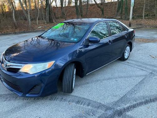 2014 Toyota Camry LE